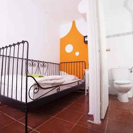 La Casa Mata Гостьовий будинок Малага